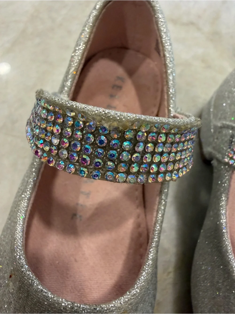 Kelly & Katie SILVIA silver glitter Mary Jane shoes rhinestone strap size 5